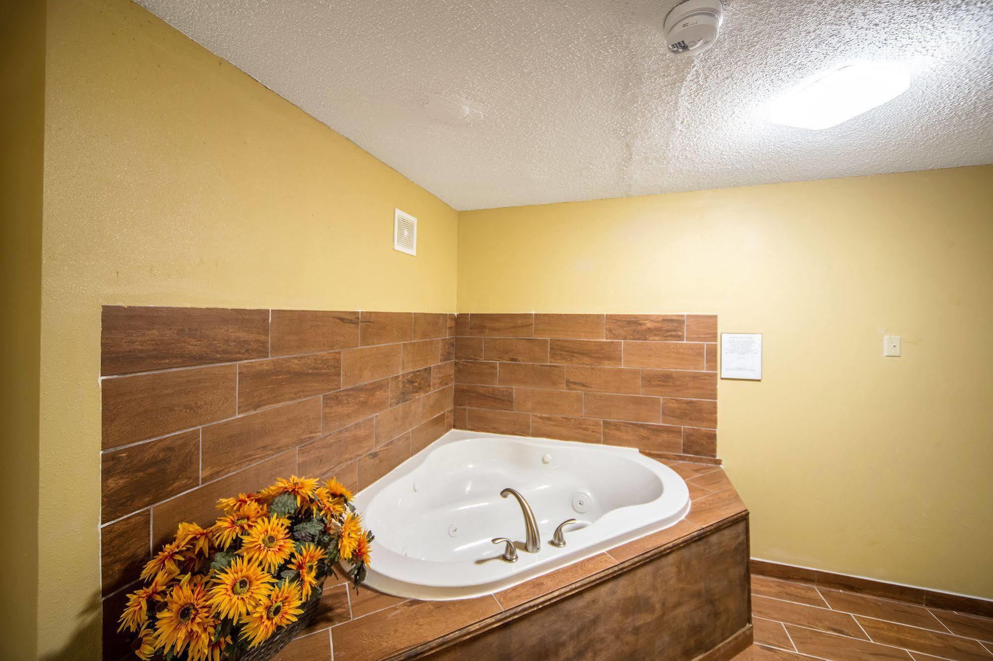 Fort Wayne Extended Stay Exteriér fotografie